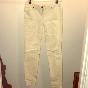 Size 4  Victoria Secret mid rise Siren pants
